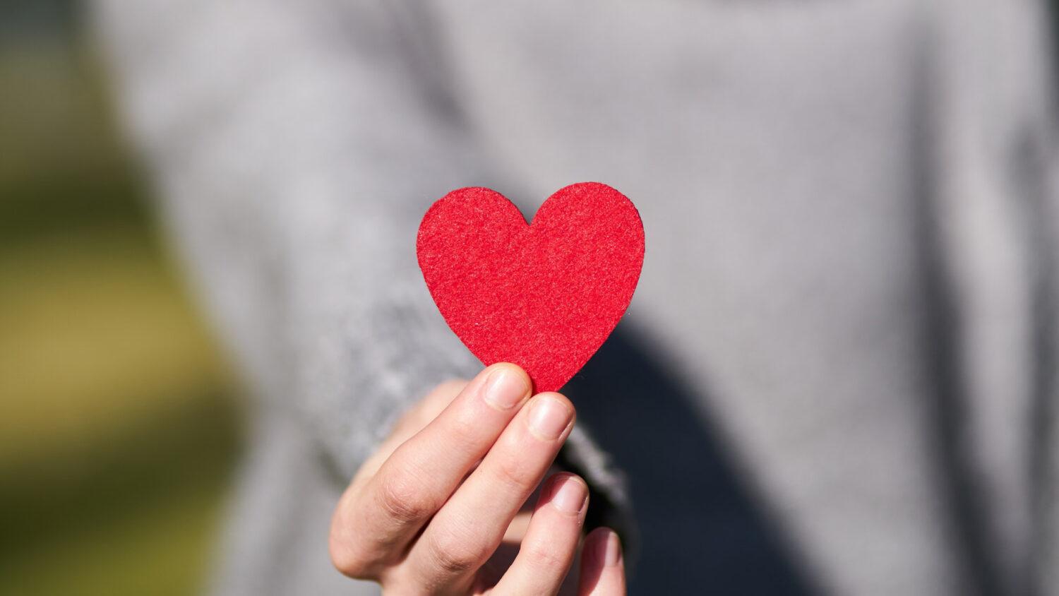 5 foriem almužny, ktorá necinká