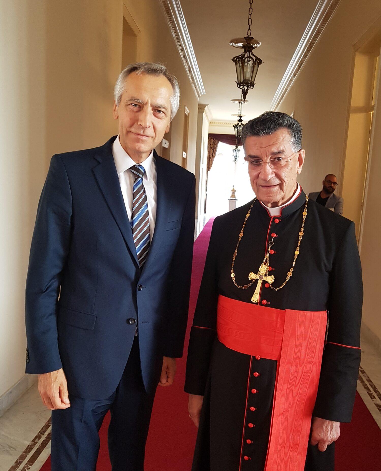 Mandát osobitného vyslanca – lakmusový test politiky EÚ v oblasti slobody náboženského vyznania alebo viery