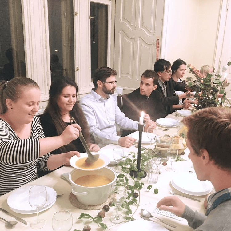 Učiť sa poraziť zlo láskou