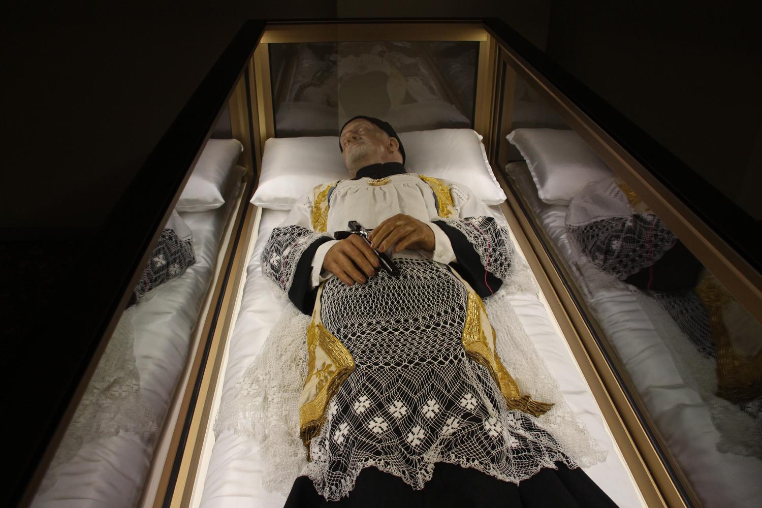 Putovanie relikvií sv. Vincenta de Paul po Slovenskej a Českej republike