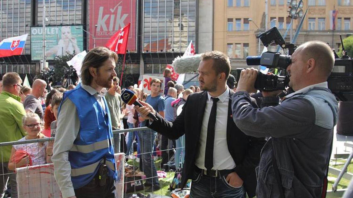 Marek Michalčík: V zmenenej trase Národného pochodu vidím situačnú symboliku