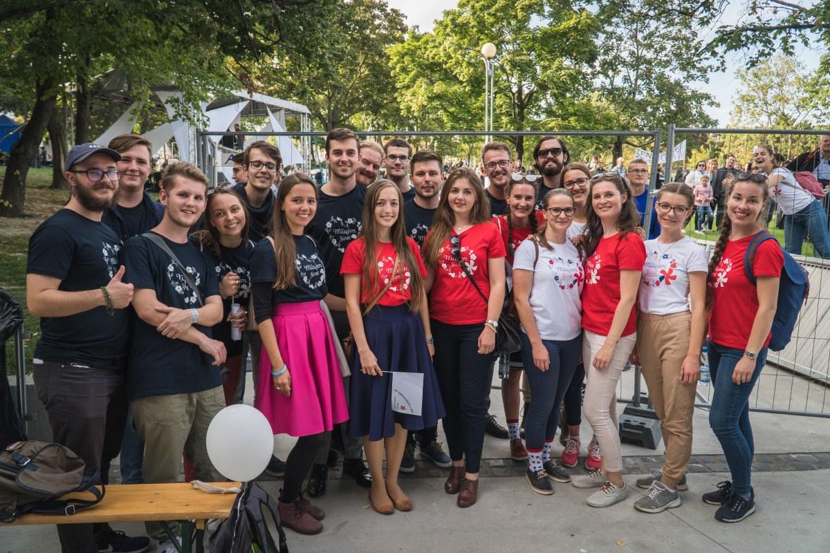 Podľa gynekológa je ultrazvuk bezpečný. Organizátori Národného pochodu za život vítajú schválenie lepšej informovanosti matiek pred potratom