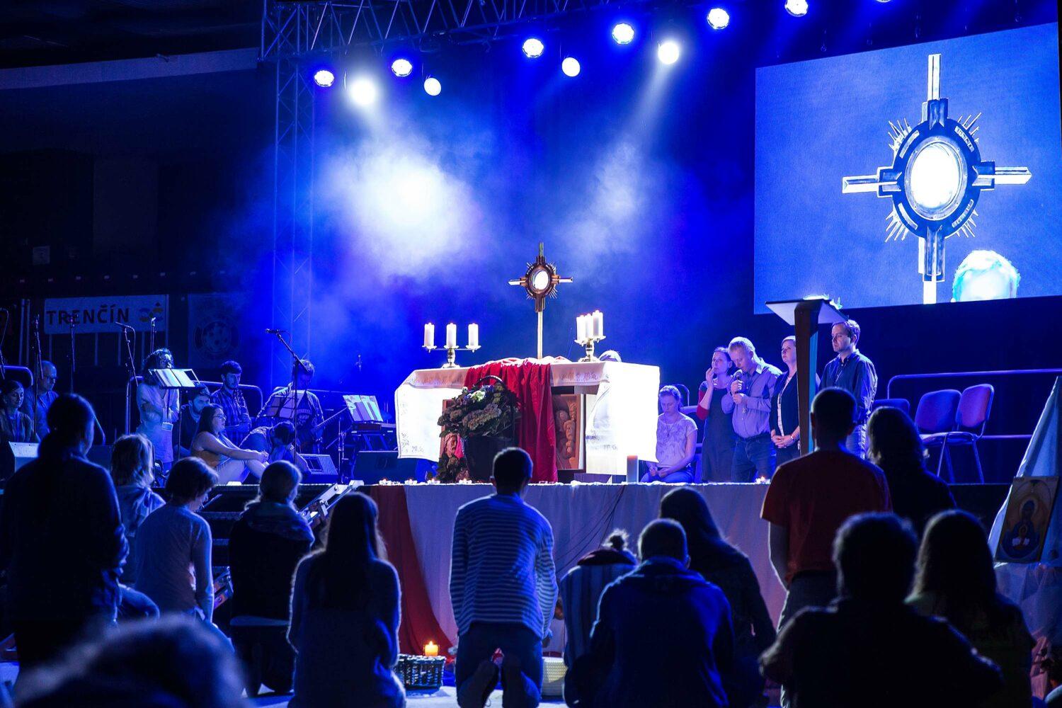 Na stretnutí On je živý sa budeme modliť aj za jednotu