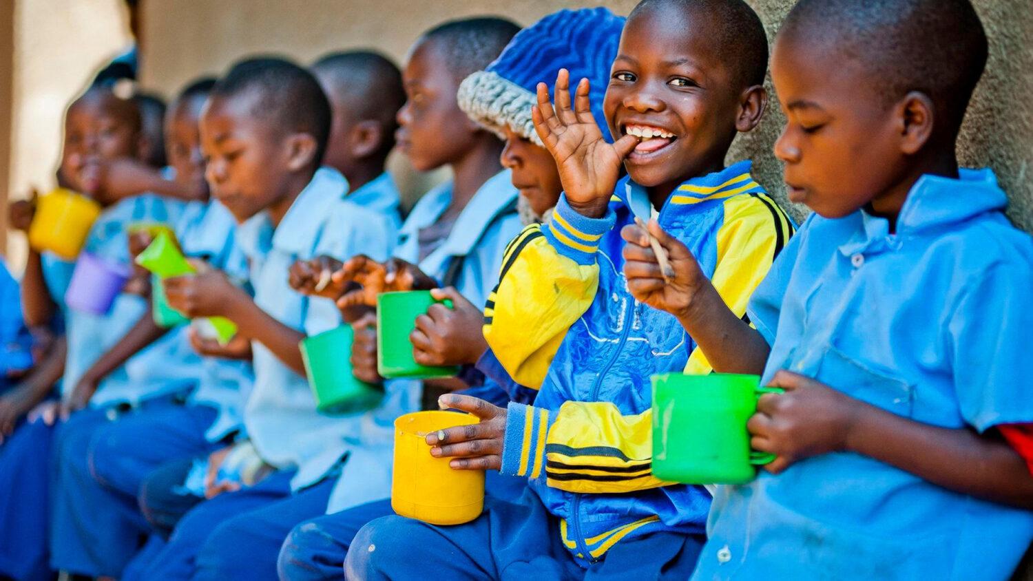 Mary’s Meals: Milión jedál zo Slovenska pre hladujúce deti vo svete