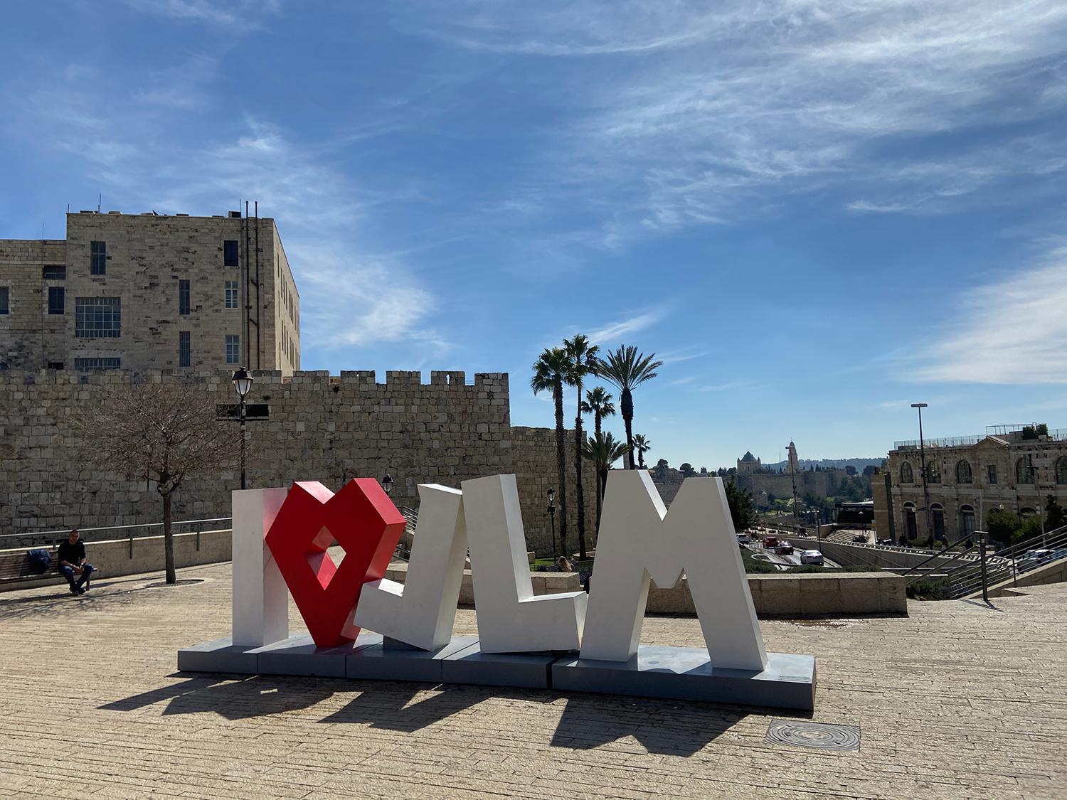 Tridsaťtriročný pri Božom hrobe: Pane, buď živý aj v mojom živote