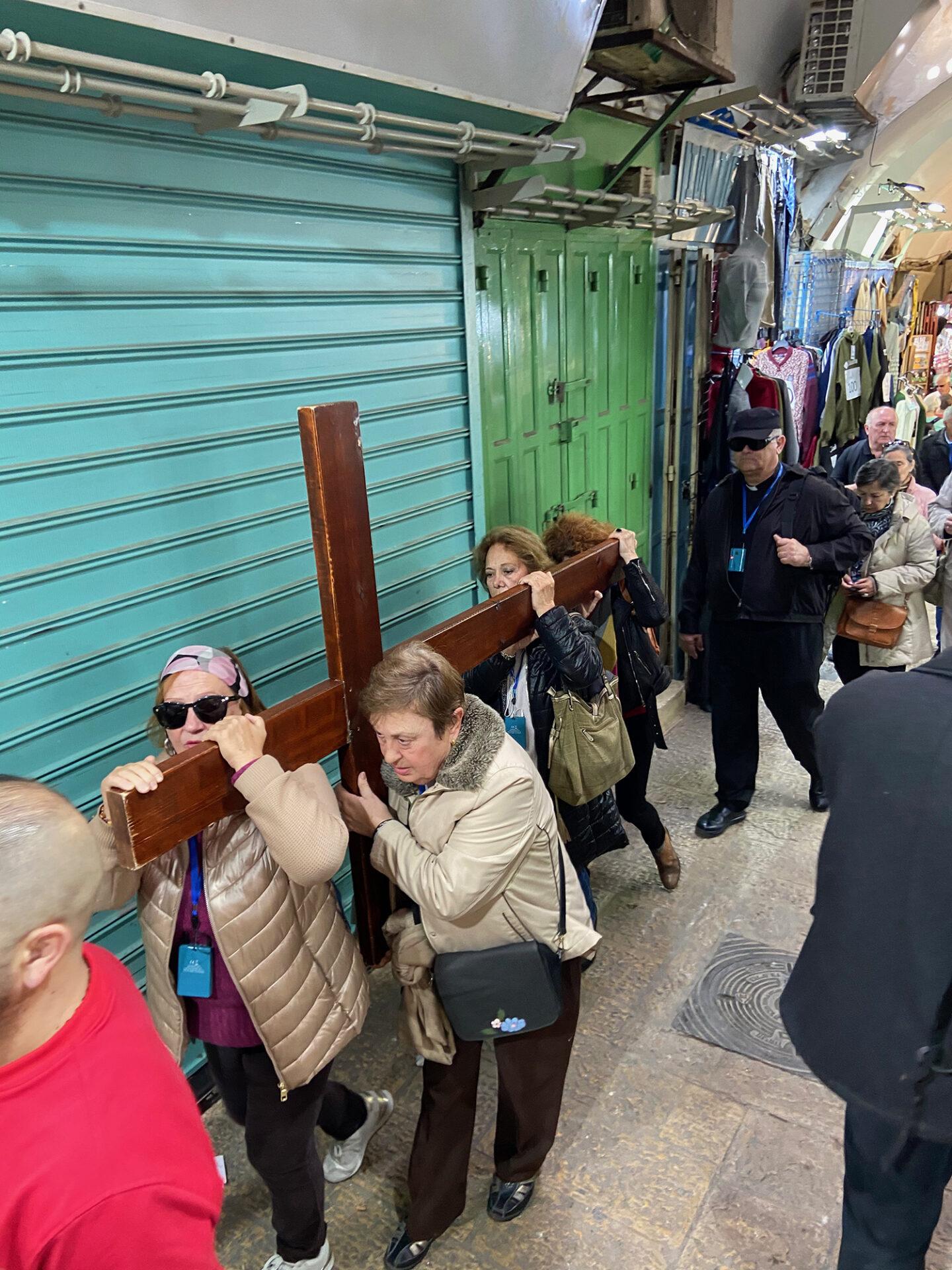 Tridsaťtriročný pri Božom hrobe: Pane, buď živý aj v mojom živote