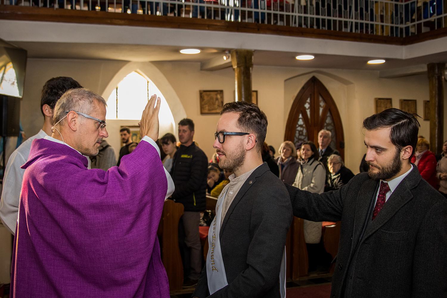 Sviatosť krstu: Krst dospelého človeka je vedomé rozhodnutie