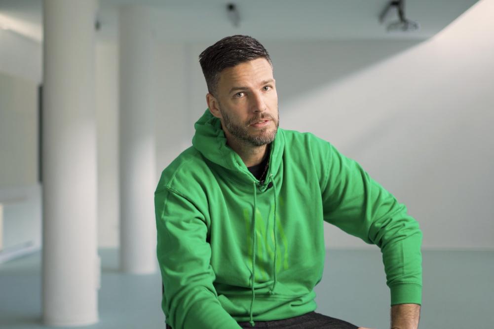 Charita otvára kampaň proti obchodovaniu s ľuďmi s názvom Nie si na predaj