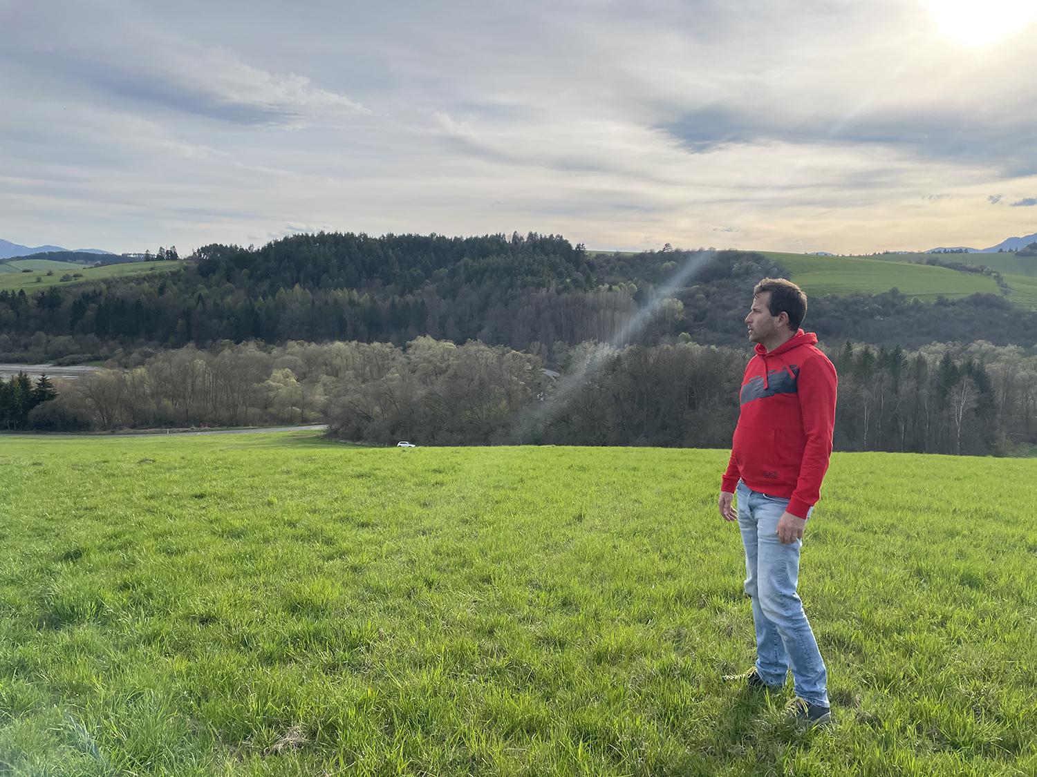 Psychológ Peter Hvorka: Muži dnes bojujú s rozhodnutím stať sa otcom