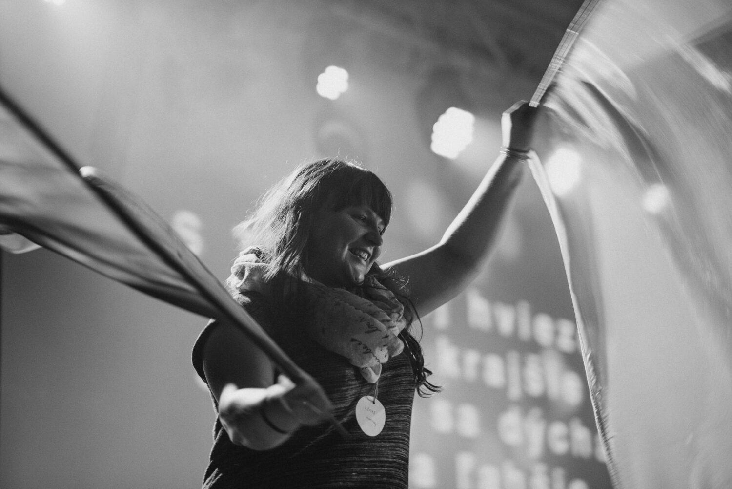 Lenka Jamborová: Ak niečo zažívaš s Bohom pri osobnej modlitbe, je priam nemožné, aby to nezačal vidieť svet okolo teba