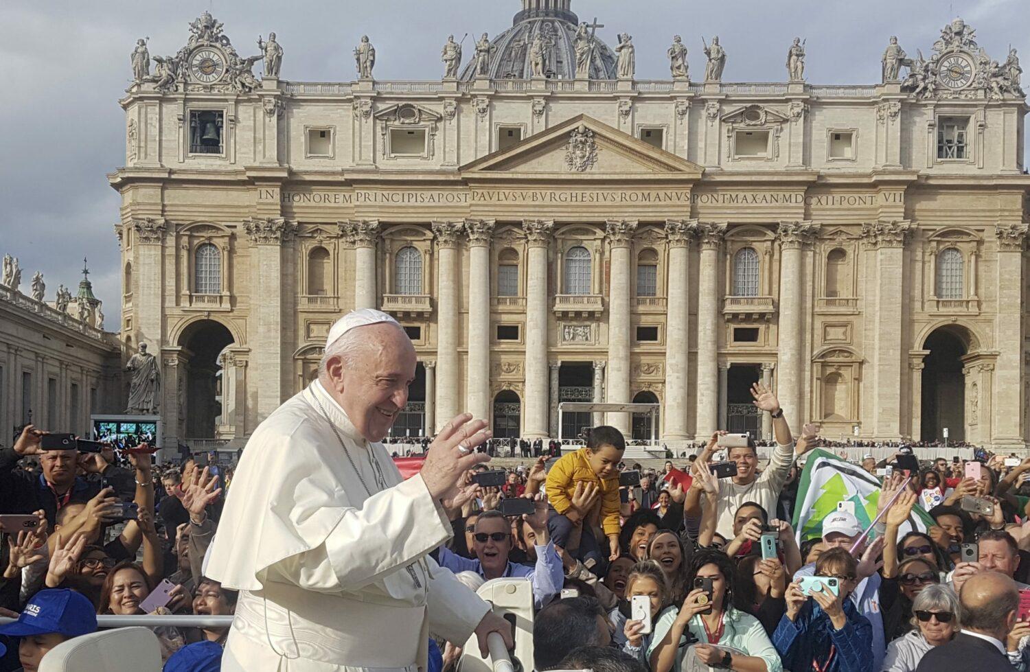 „Vytaj, pápež!“