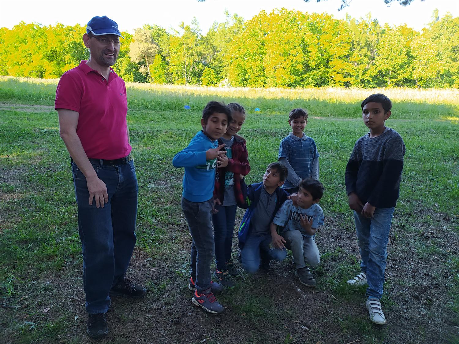 Direktor Luníka IX Peter Veselský: Dúfame, že po štrnástom septembri si viac ľudí z Luníka nájde cestu k Bohu