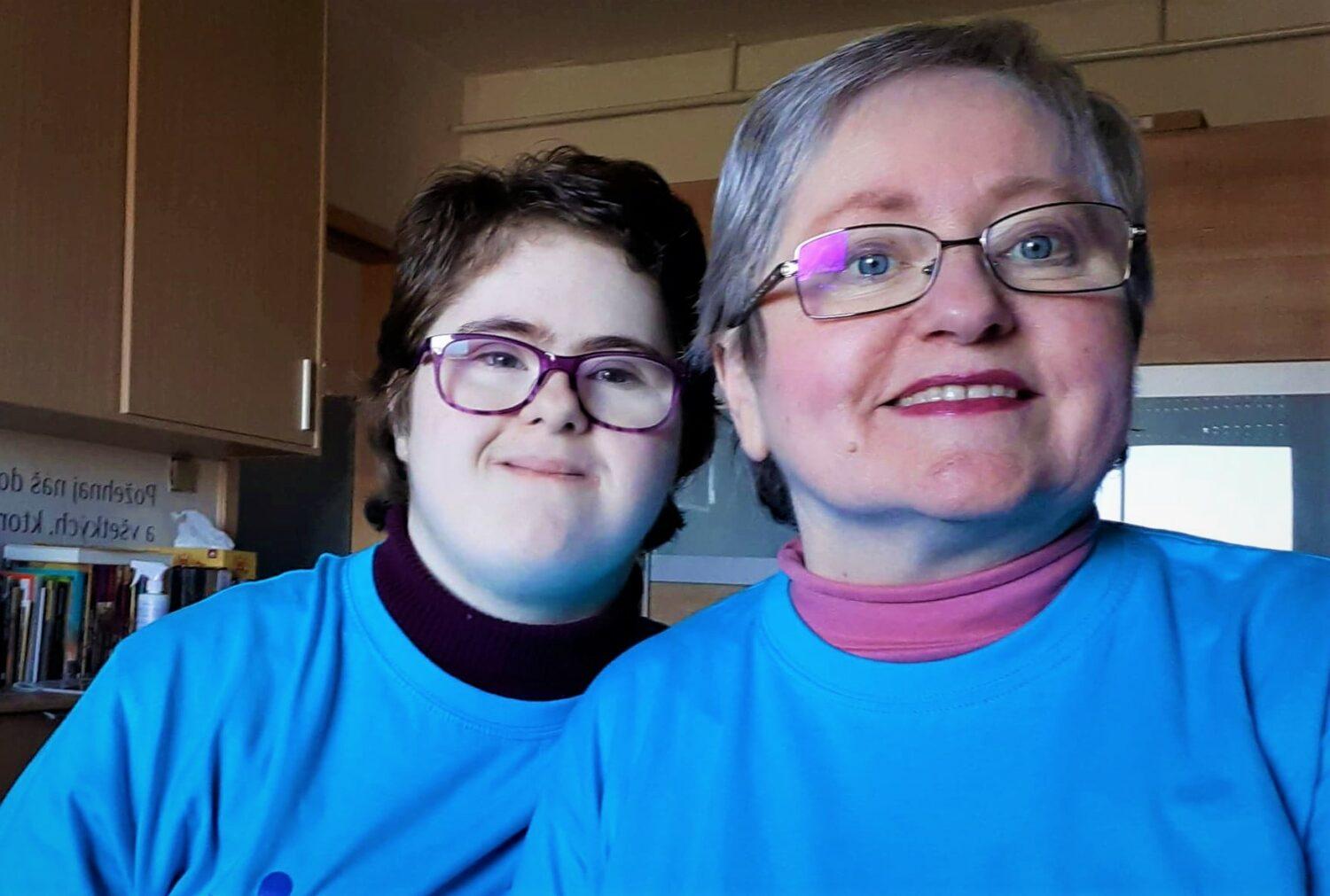 Prestierate tanier navyše pri štedrovečernom stole? Urobte z tradície ozajstný skutok lásky!