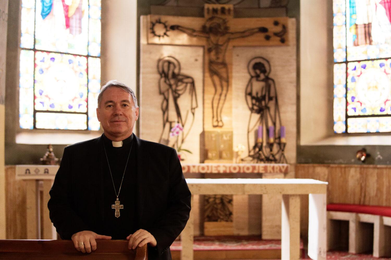 Otec biskup Ján Kuboš: Veľká noc je víťazstvo bez zloby a bez zbraní