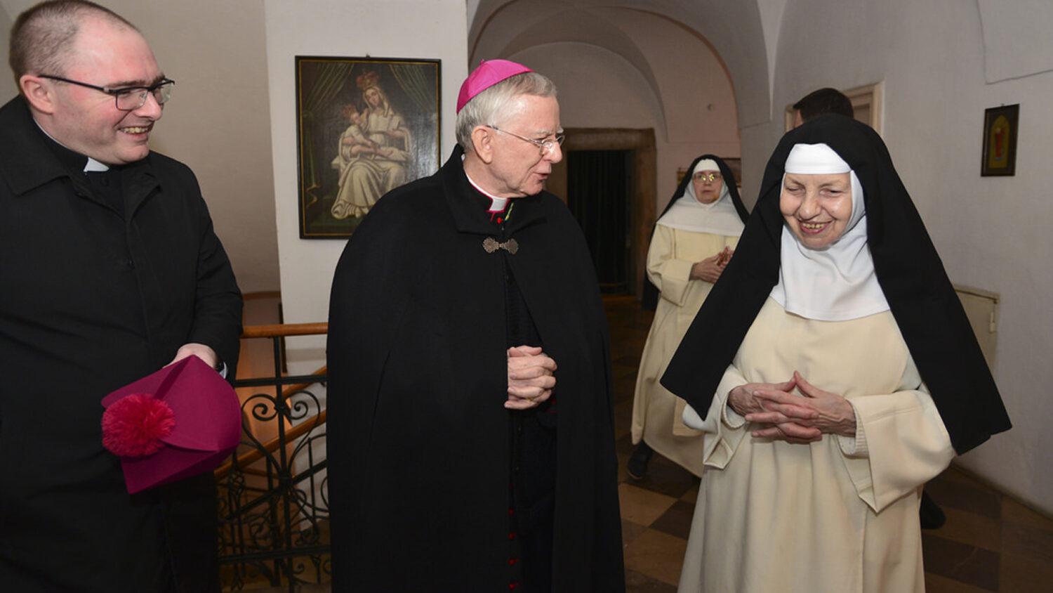 Zomrela najstaršia mníška na svete Cecylia Roszak (†110), počas holokaustu zachraňovala Židov