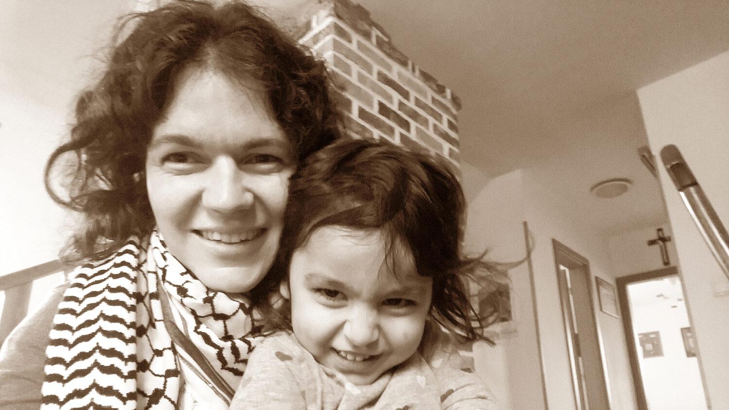 Zuzana (33): Celá osoba našej prijatej dcérky si nás získala