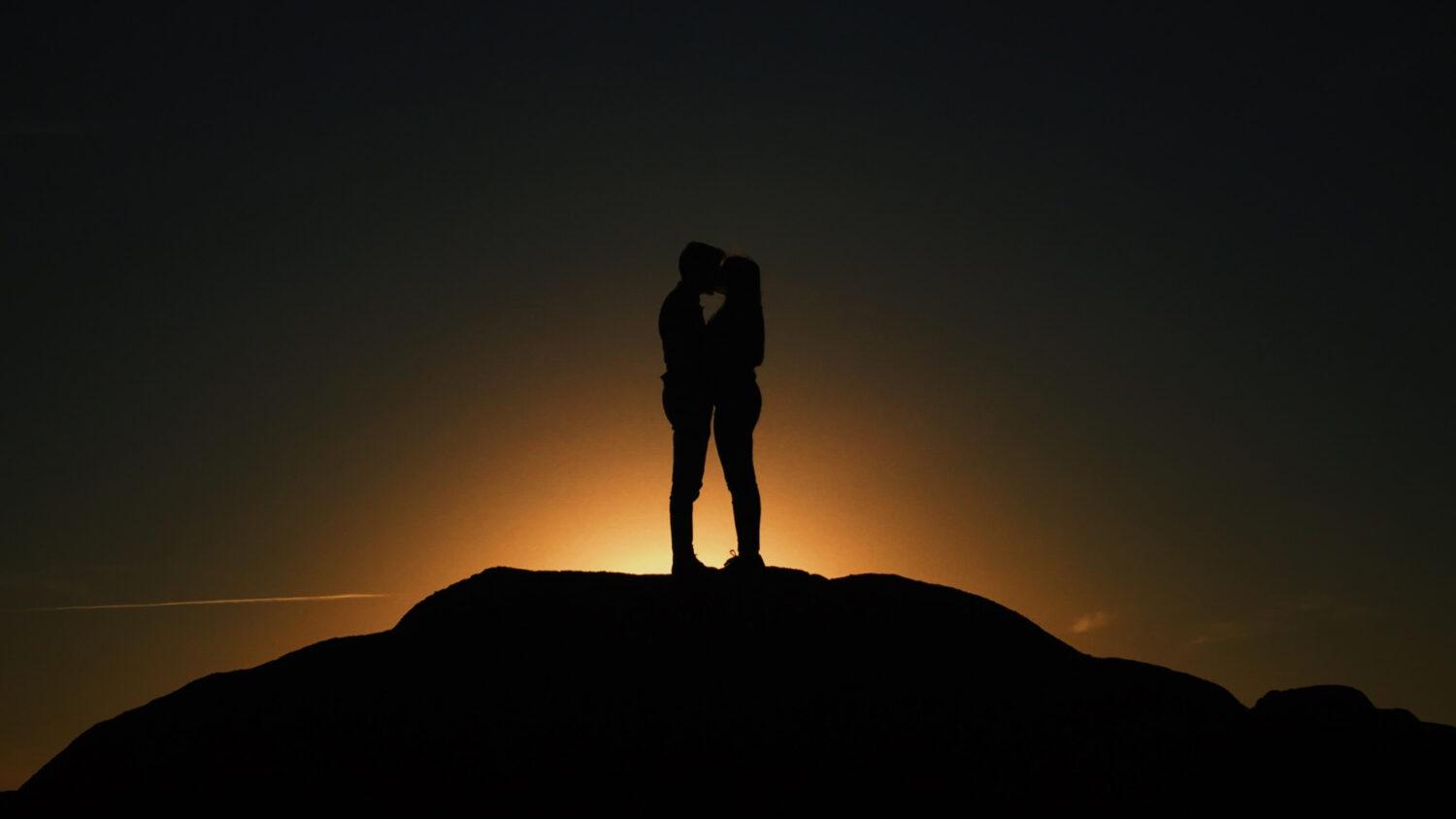 Aká si v reáli, komunikácia naša?