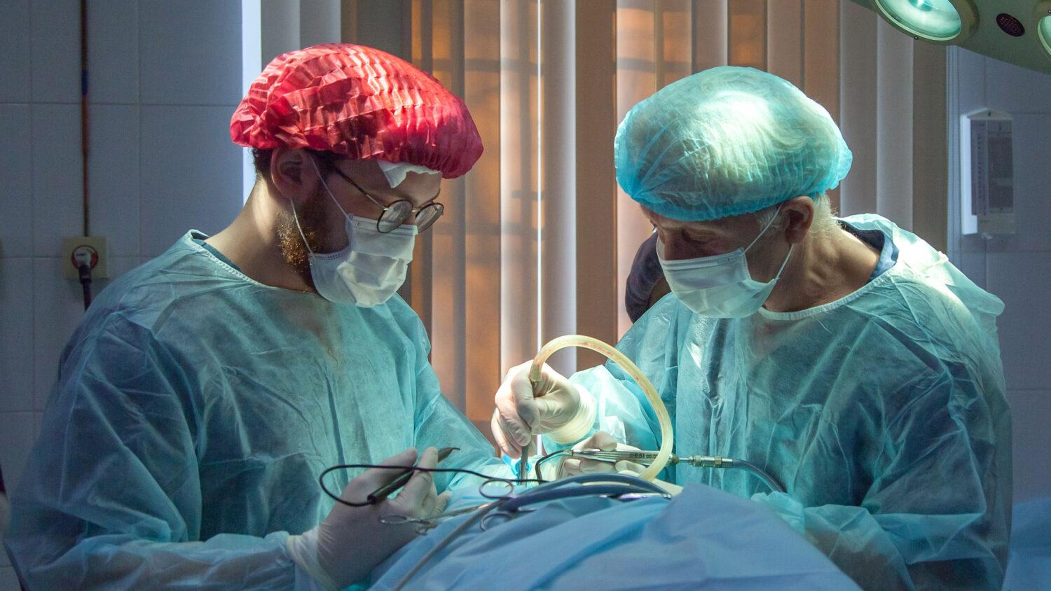 Stáť po boku manžela napriek tridsaťtri rokov trvajúcej kóme