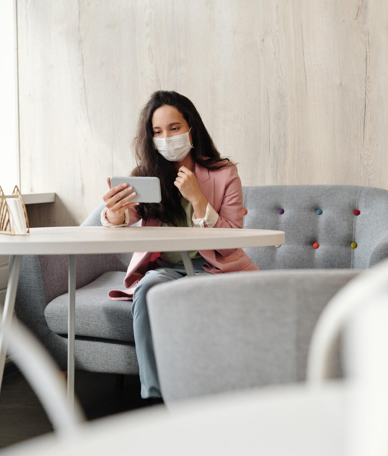 Žijem osamote. Ako (pre)žiť lockdown?