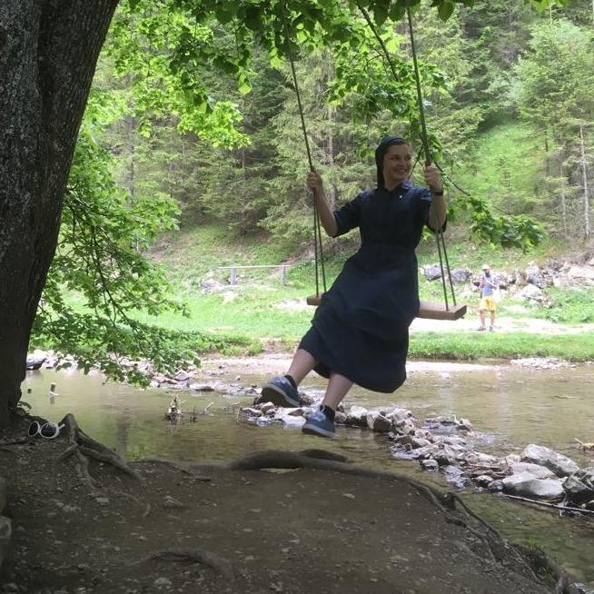 Psychologička sestra Miriam: Ľudská duša je pre mňa svätou zemou, pred ktorou si zobúvam sandále