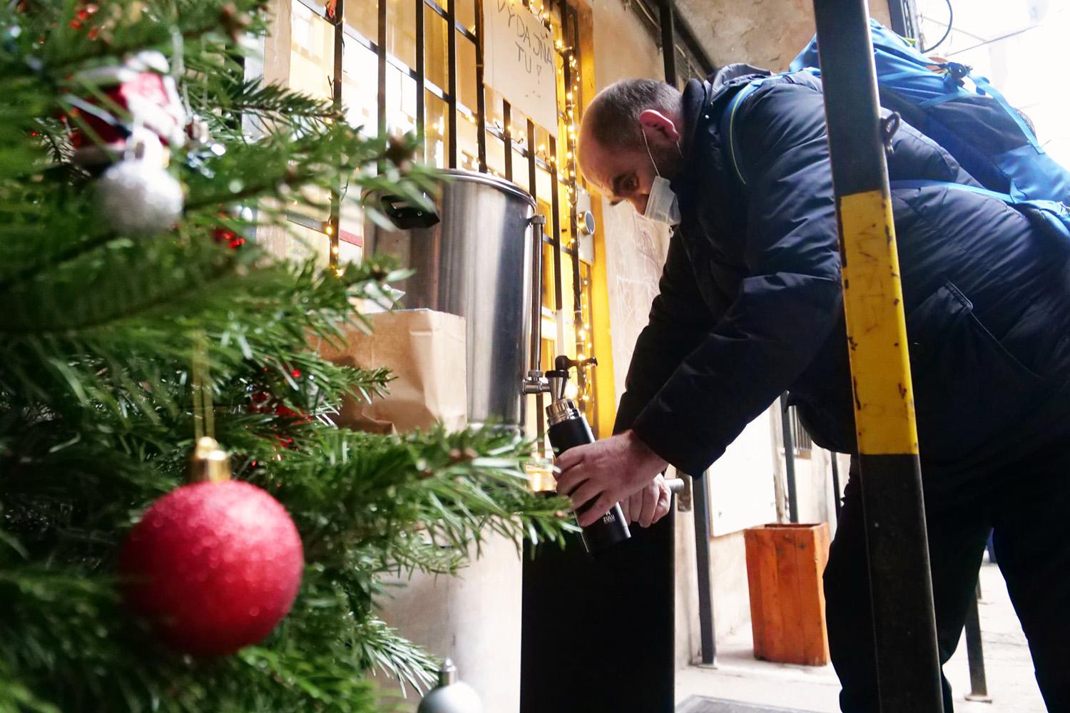 Odborníčka Nina Beňová: Väčšina predajcov Nota bene sa vďaka časopisu dokáže vymaniť aspoň z pouličného bezdomovectva