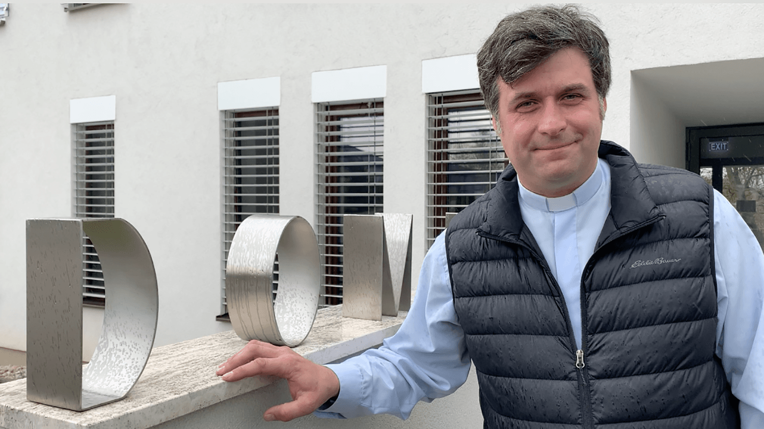 Andrej Darmo: Je pre mňa fascinujúce, že z malej kaplnky na Trnavej Hore sa s nami modlili ľudia skade-tade