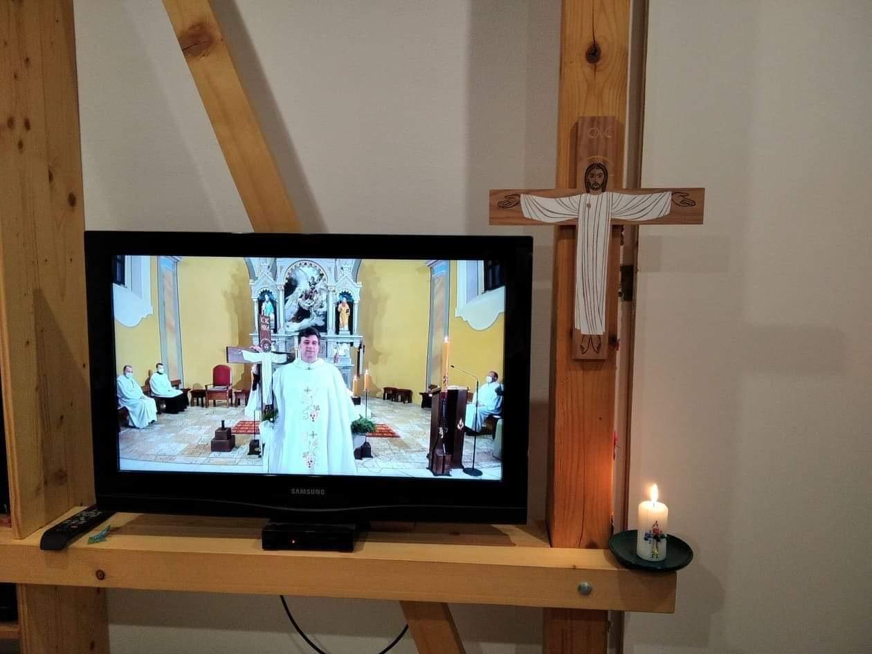 Andrej Darmo: Je pre mňa fascinujúce, že z malej kaplnky na Trnavej Hore sa s nami modlili ľudia skade-tade