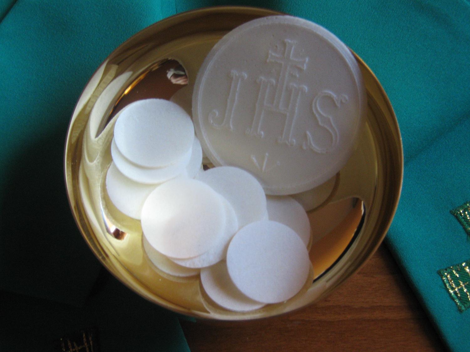 Sestra Klarissa z Congregatio Jesu v Prešove: Pri pozdvihovaní si uvedomujem, že to už nie je obyčajná hostia, ale predo mnou je živý Kristus