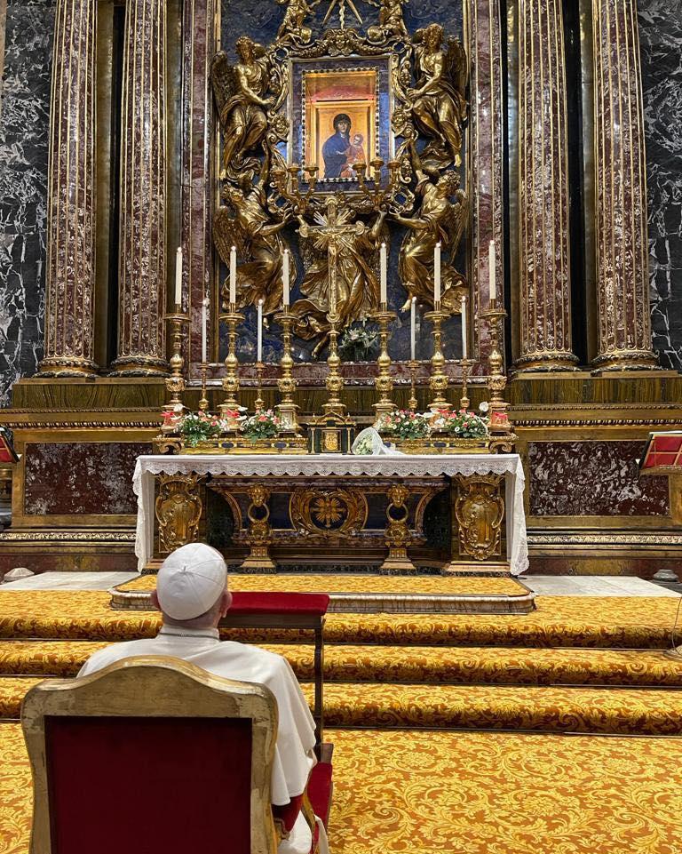 NAŽIVO _ Pápež František na Slovensku: Šaštín slávi svätú omšu s pápežom Františkom