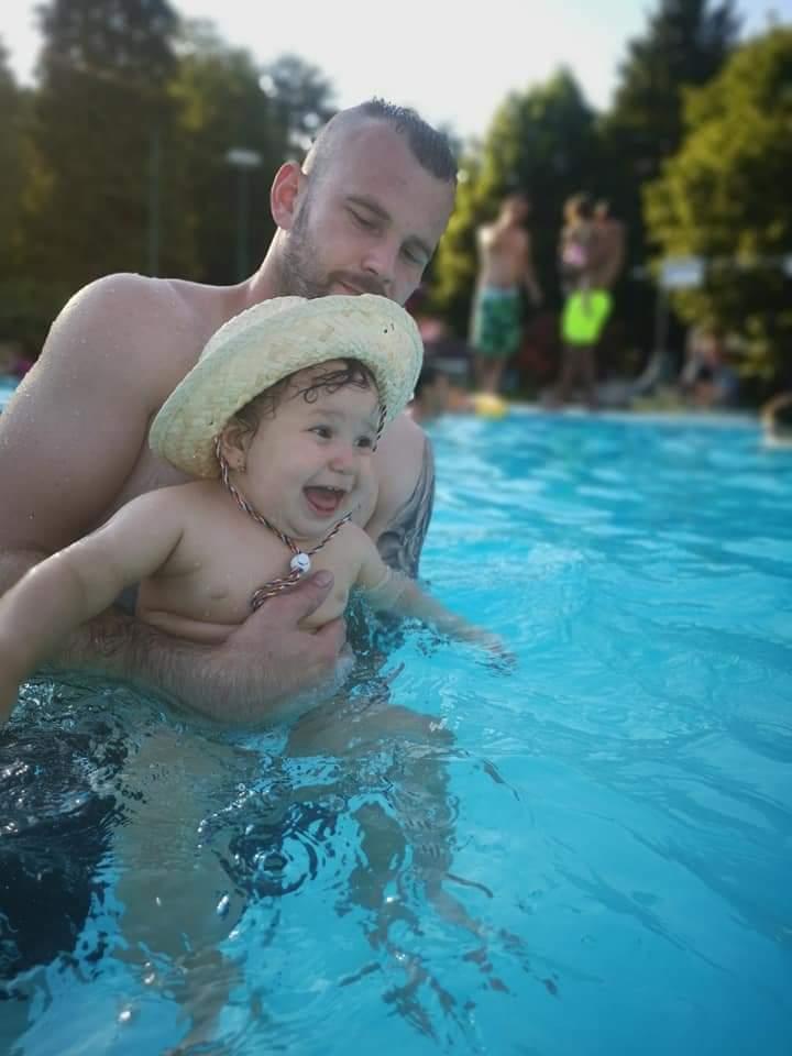 Michal Grolmus: Svoju prázdnotu som riešil alkoholom, drogami a sexom. Strácal som sám seba