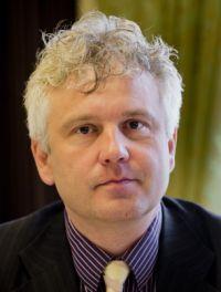 Jozef Mikloško: Dnešná mládež kruto dopláca na chýbanie otca