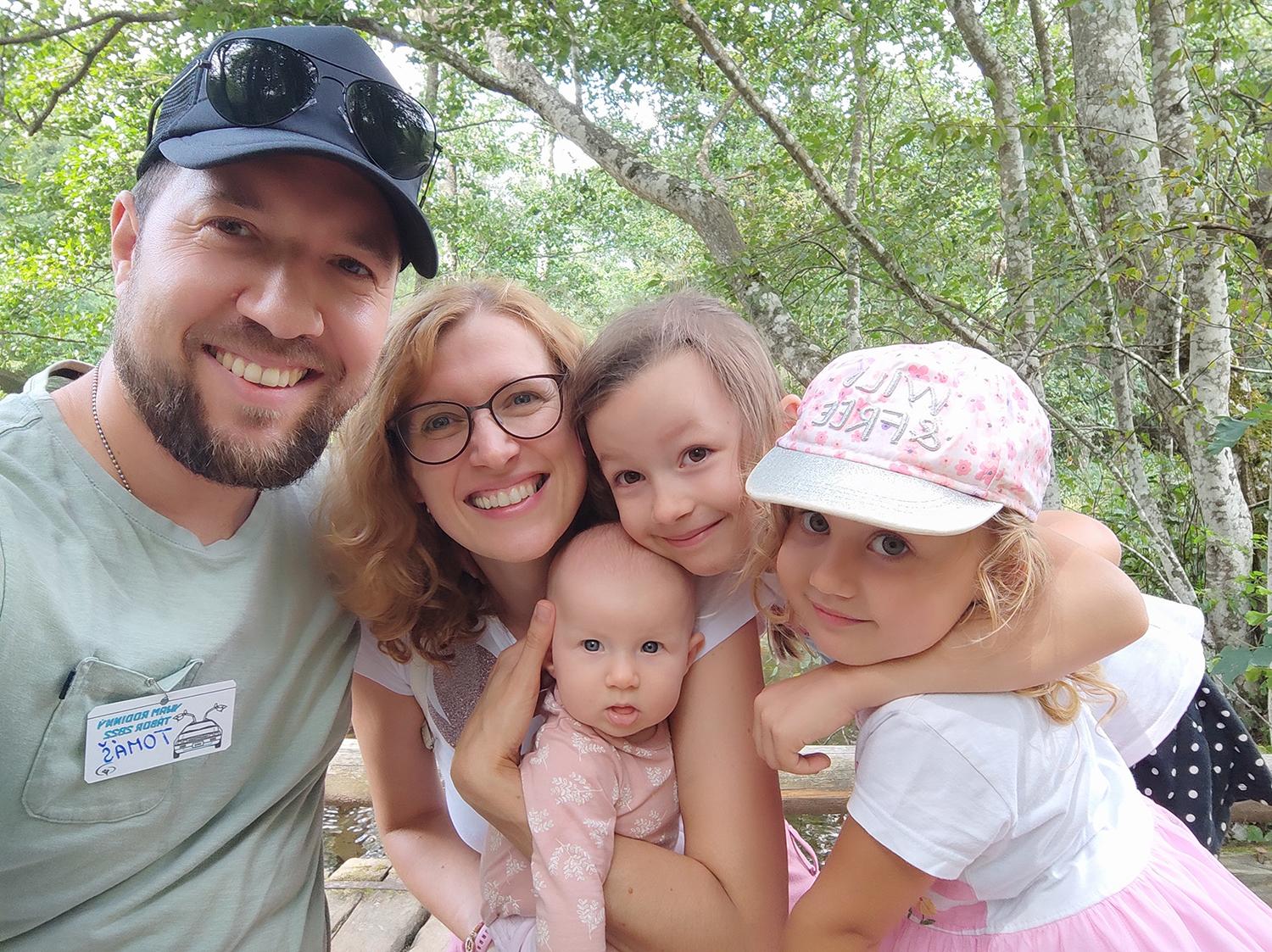 Manželia Tomáš a Marika Komendovci: Rodičovstvo nás často dostáva na kolená