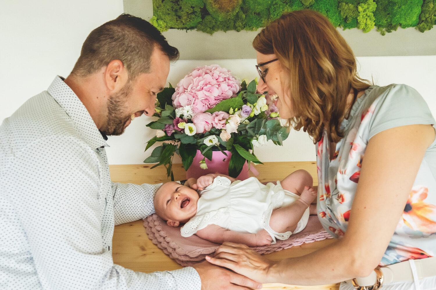 Manželia Tomáš a Marika Komendovci: Rodičovstvo nás často dostáva na kolená