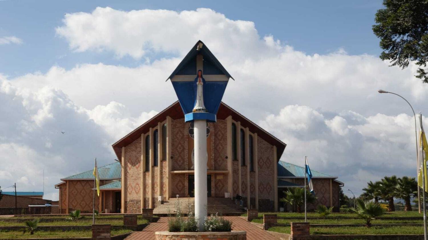 Aj toto sú významné mariánske pútnické miesta vo svete. Poznáte ich?