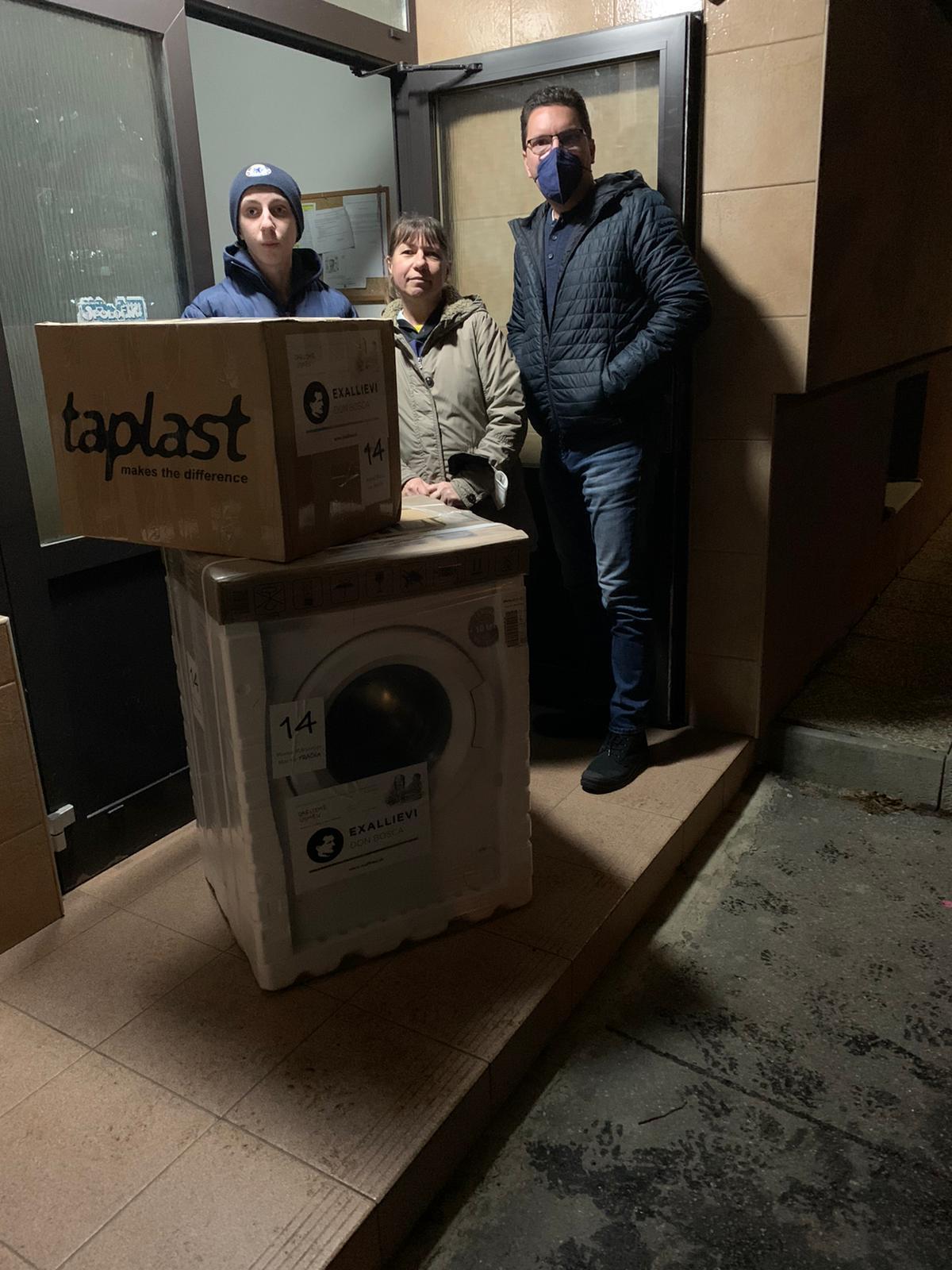 Keď predvianočný zhon nedáva zmysel a vnímame pravé posolstvo Vianoc – zbierka Darujme úsmev pomôže núdznym rodinám i študentom s konkrétnymi potrebami