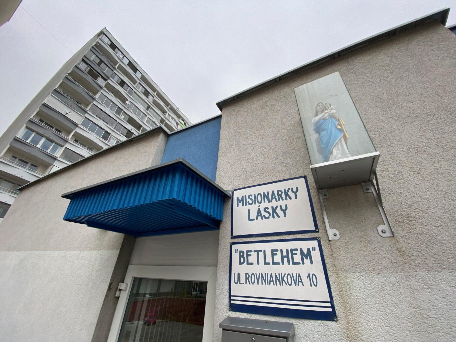 Sestry Matky Terezy v bratislavskom Betleheme: Aj na Slovensku dvíhame ľudí priamo z ulice