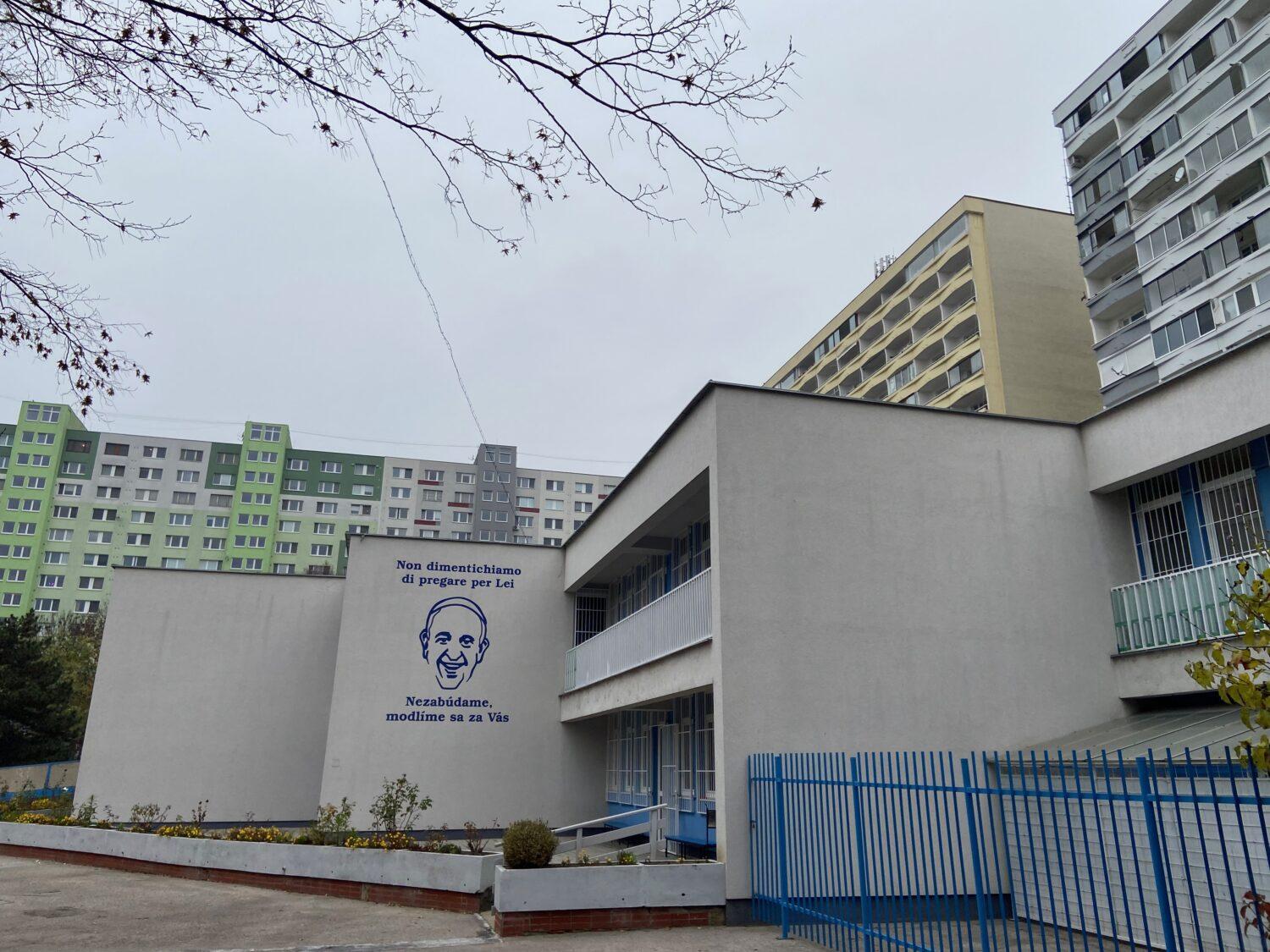 Sestry Matky Terezy v bratislavskom Betleheme: Aj na Slovensku dvíhame ľudí priamo z ulice