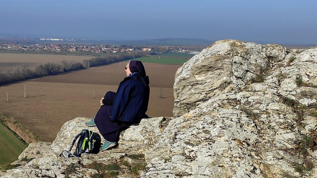Sestra Monika Farkašová: Vďaka modlitbe v tichu vidím za udalosti, ktoré žijem